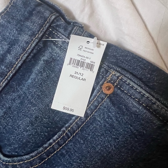 Brand New! Gap Cheeky High Rise Shorts 12R - Picture 3 of 4